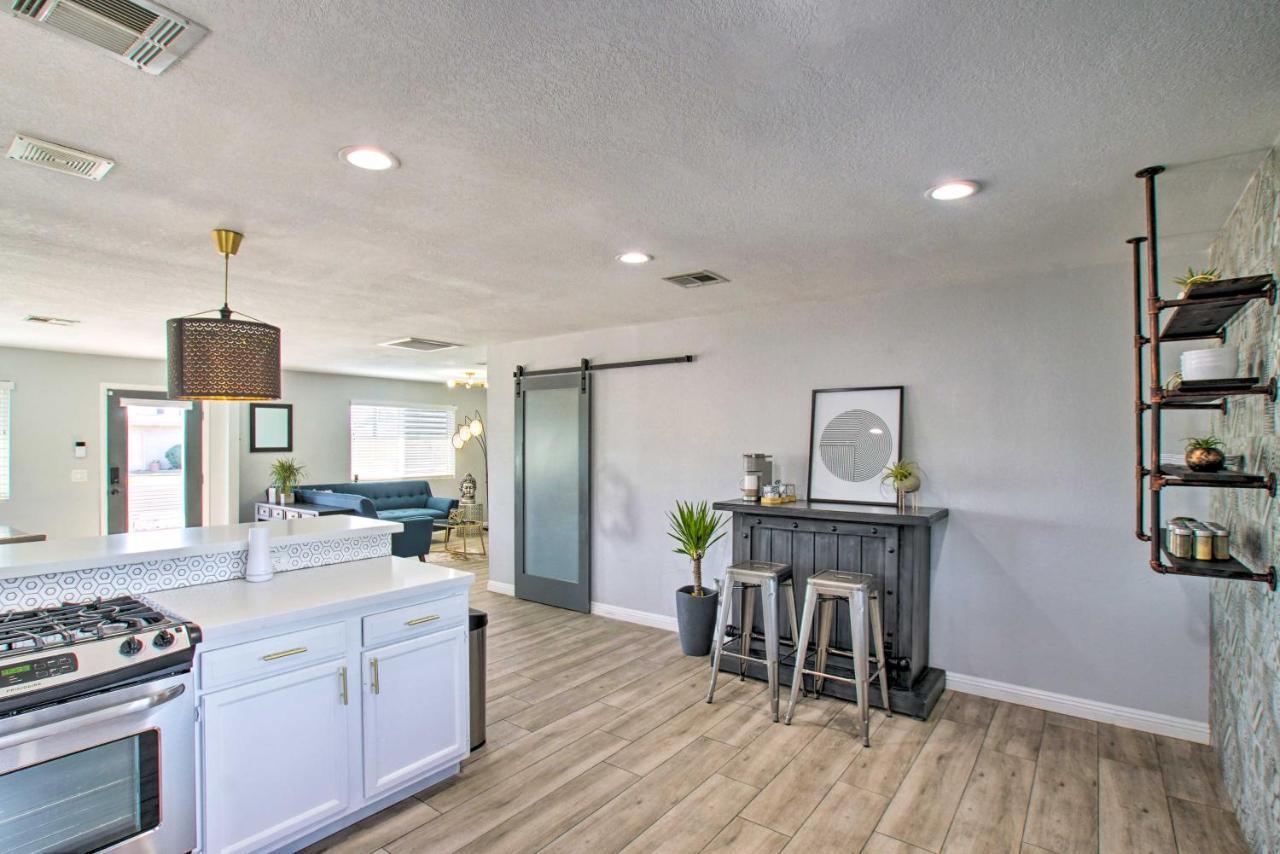 Charming Phoenix Home With Patio About 3 Miles To Dtwn! Ngoại thất bức ảnh
